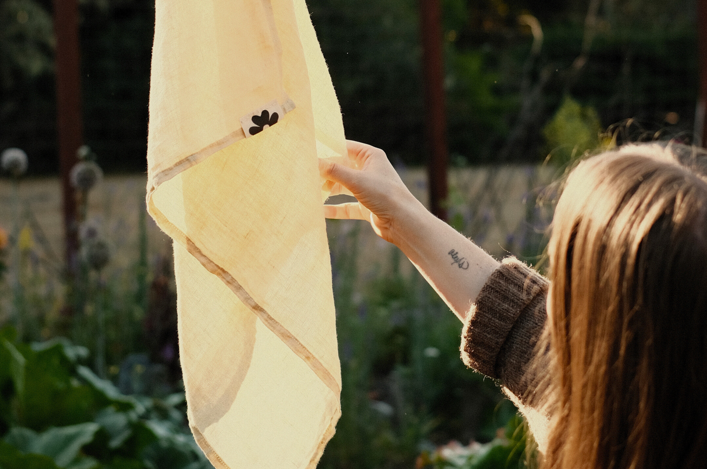 lightweight linen bandana ~ vegan butter